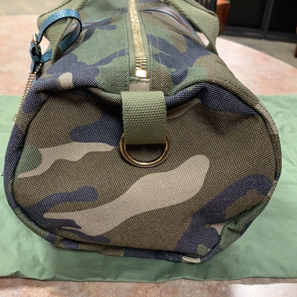 Authentic Valentino Garavani Overnight Bag NWT - Picture 2 of 12